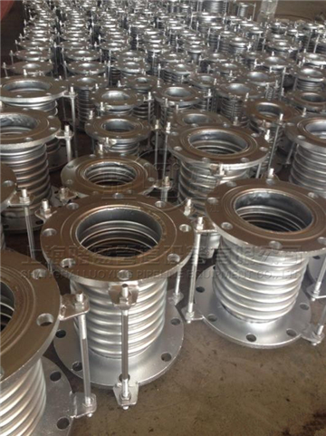 特殊管道中的<a href=http://www.leyujiaxiao.com target=_blank class=infotextkey>波紋補償器</a> 特殊管道中的波紋補償器