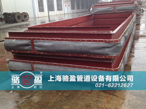 大口徑非金屬<a href=http://www.leyujiaxiao.com target=_blank class=infotextkey>補償器</a>實物圖